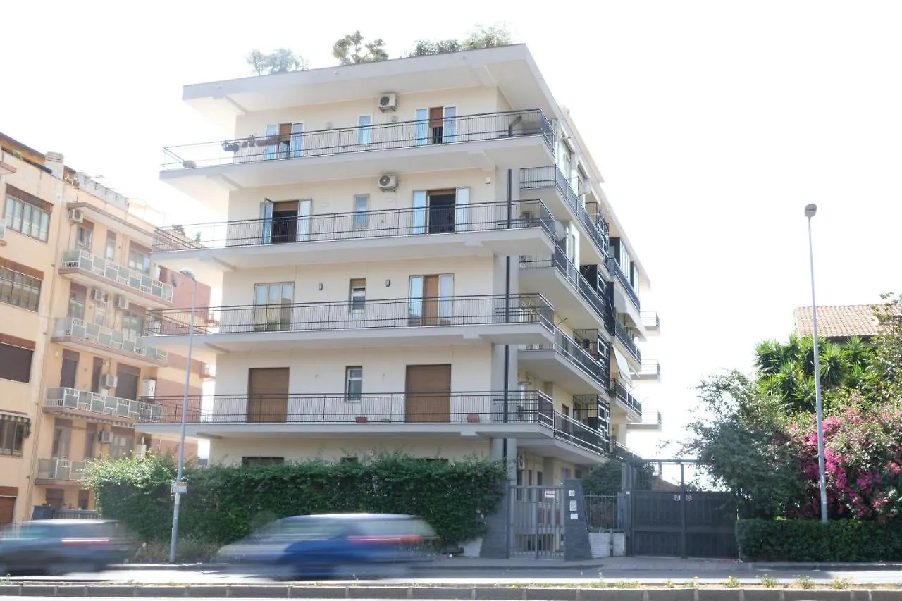 Sostanza - Rooms In Κατάνια 0*,